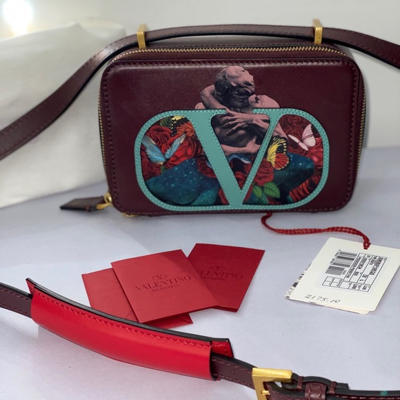 BRAND NEW! Valentino Garavani Crossbody Bag - Picture 1 of 12